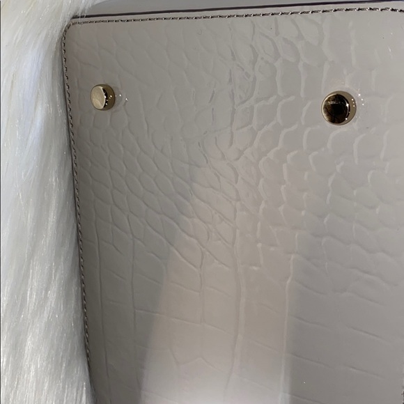 SOLD!! KATE SPADE ✖️ Soft Taupe Bag $698!! - Picture 6 of 16